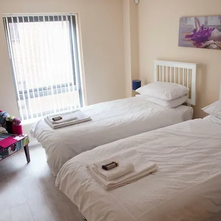 East Village City Center Luxury Apartment Liverpool Exterior photo