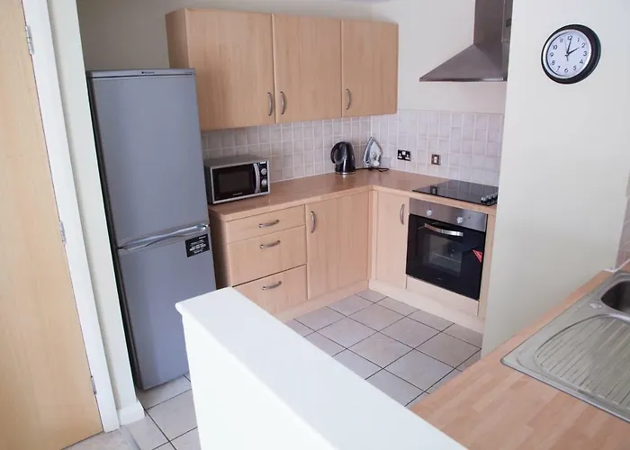 East Village City Center Luxury Apartment